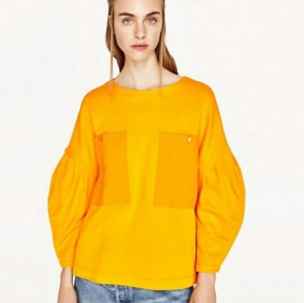 ZARA SWEATSHIRT